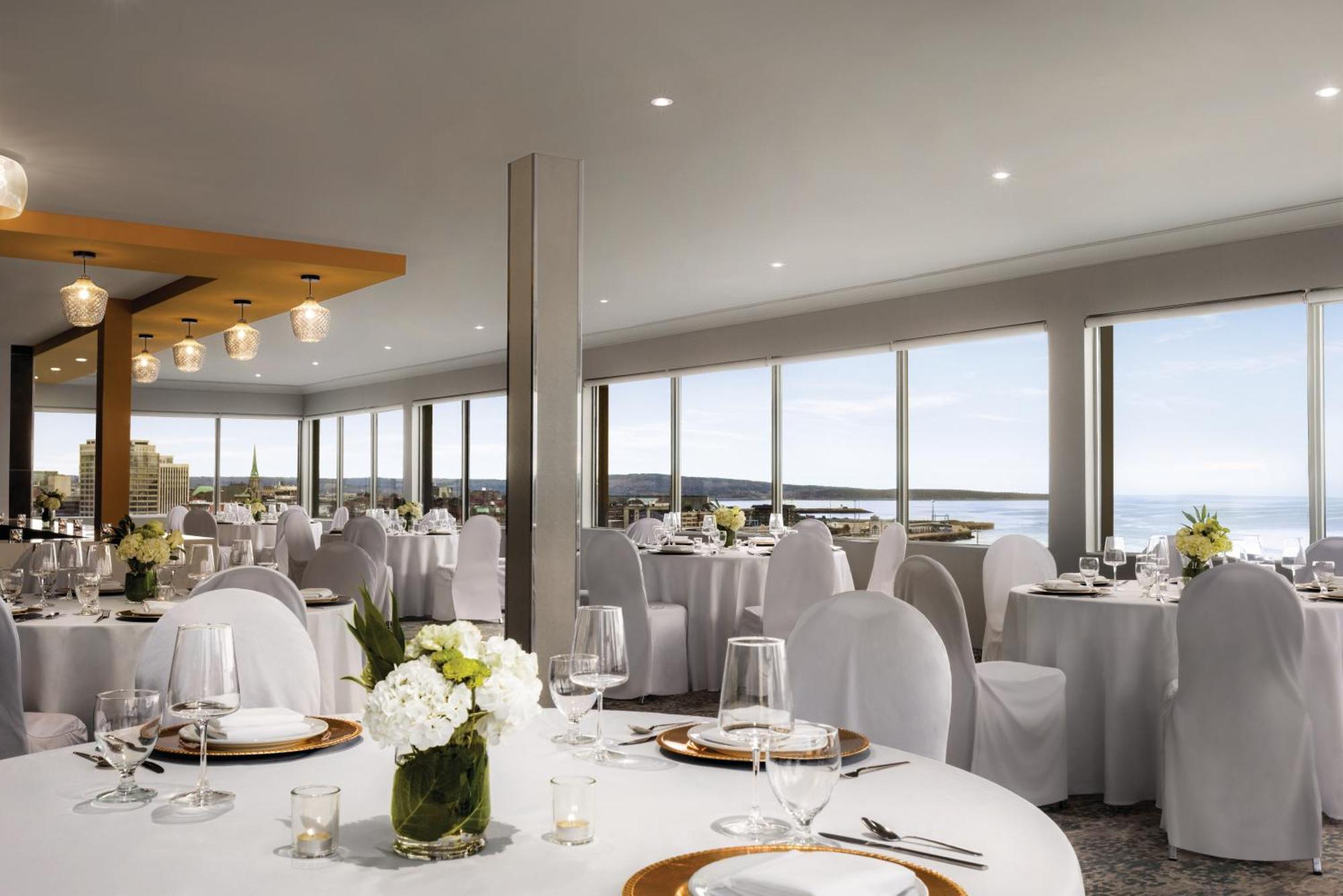 Hotel Crowne Plaza Saint John Harbour View By Ihg Exterior foto
